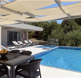3 bedroom villa with pool & sea views, Agios Mathaios, sleeps 6